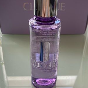 Clinique take the day off makeup remover